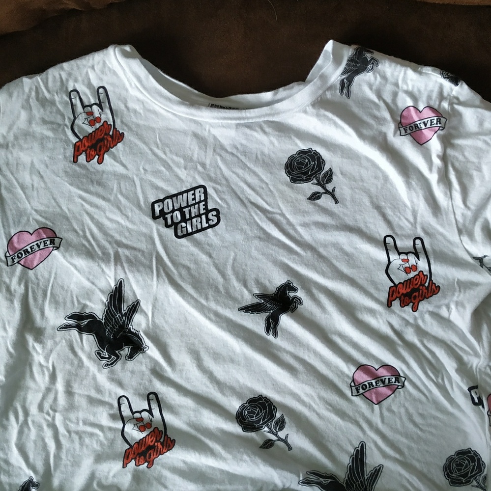 White Graphic Tee Crop Top